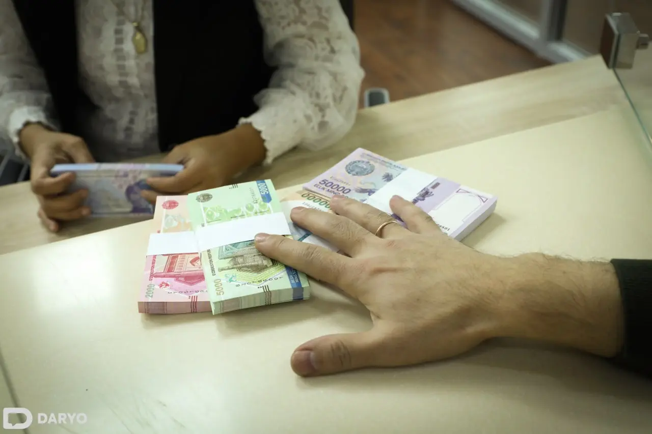 O‘zbekistonda tadbirkorlarning bankdagi pul mablag‘larini noqonuniy olib qo‘yganlik uchun javobgarlik belgilandi