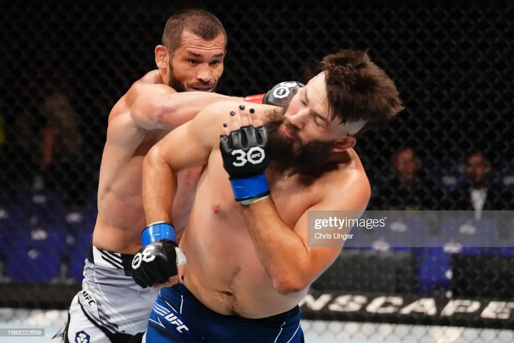 UFC Fight Night 224. Mahmud Murodov amerikalik raqibiga hech qanday imkon qoldirmadi va g‘alaba qozondi