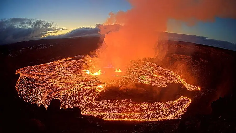 Eruption begins at Kilauea volcano in Hawai