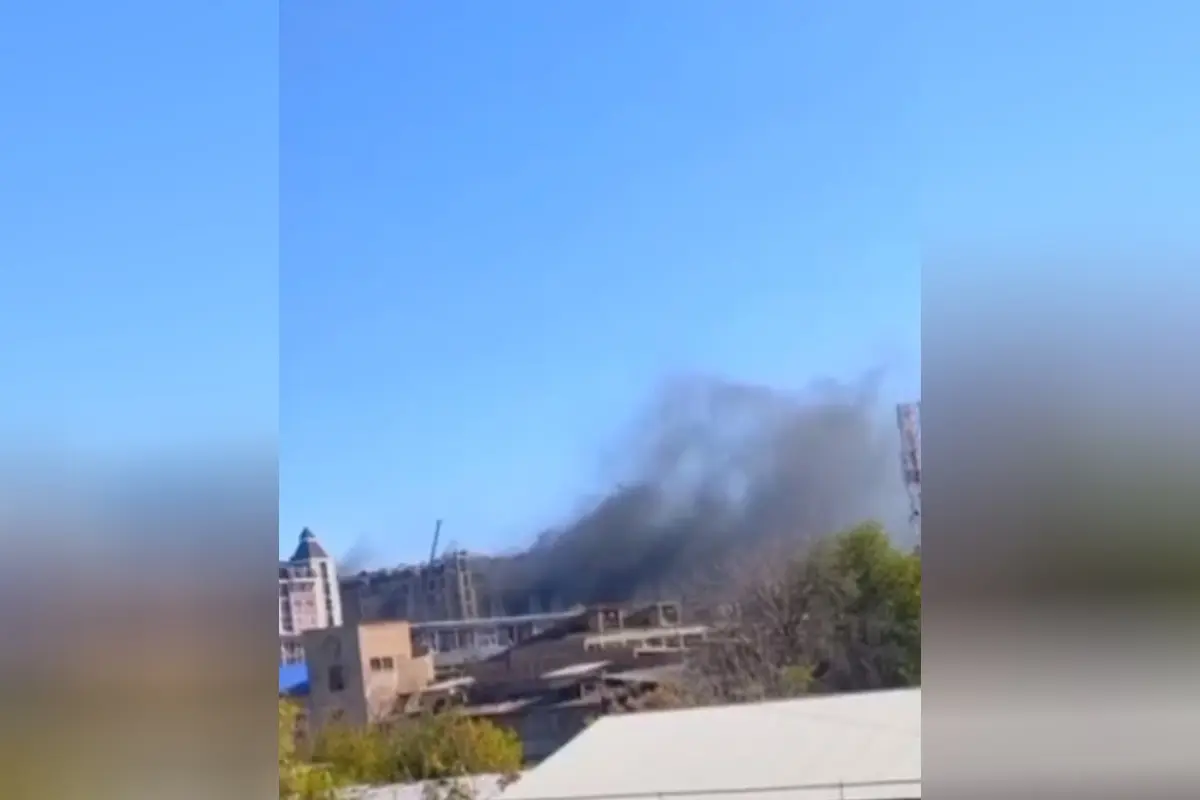 Toshkentda qurilish binosida yong‘in sodir bo‘ldi (video) 