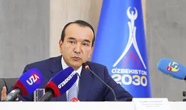 “Mashhur do‘konda paypoq 200 dollar. Nega hech kim shikoyat qilmaydi?”. Ozodbek Nazarbekov ayrim san’atkorlarning gonorari 10 ming dollar ekaniga munosabat bildirdi  