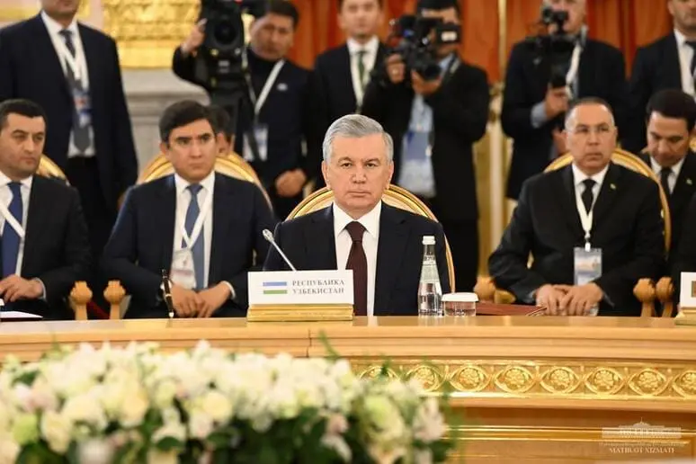 Шавкат Мирзиёев МДҲ саммитида иштирок этди 
