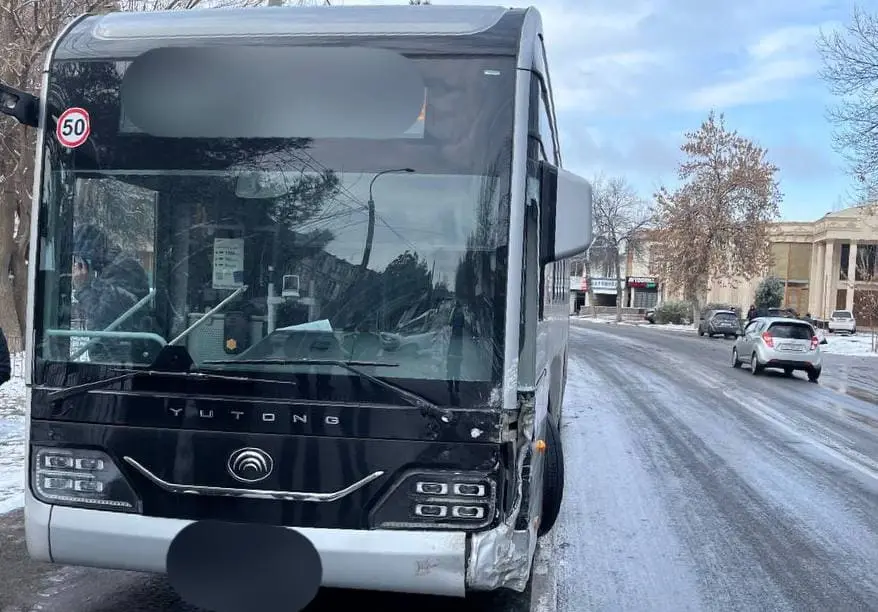 Toshkentda avtobus va ikkita yengil mashina ishtirokida YTH sodir bo‘ldi