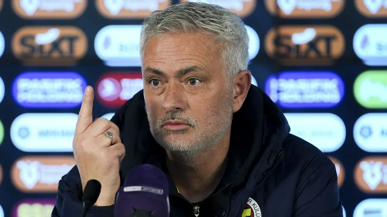 “Galatasaroy” Mourinyoning irqchilikka oid so‘zlari bo‘yicha UEFA va FIFA’ga shikoyat qiladi