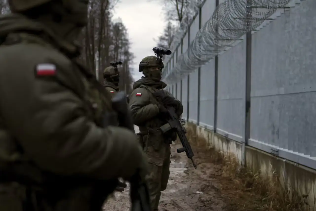 Polsha Belarus va Rossiya bilan chegarada minalar o‘rnatmoqchi
