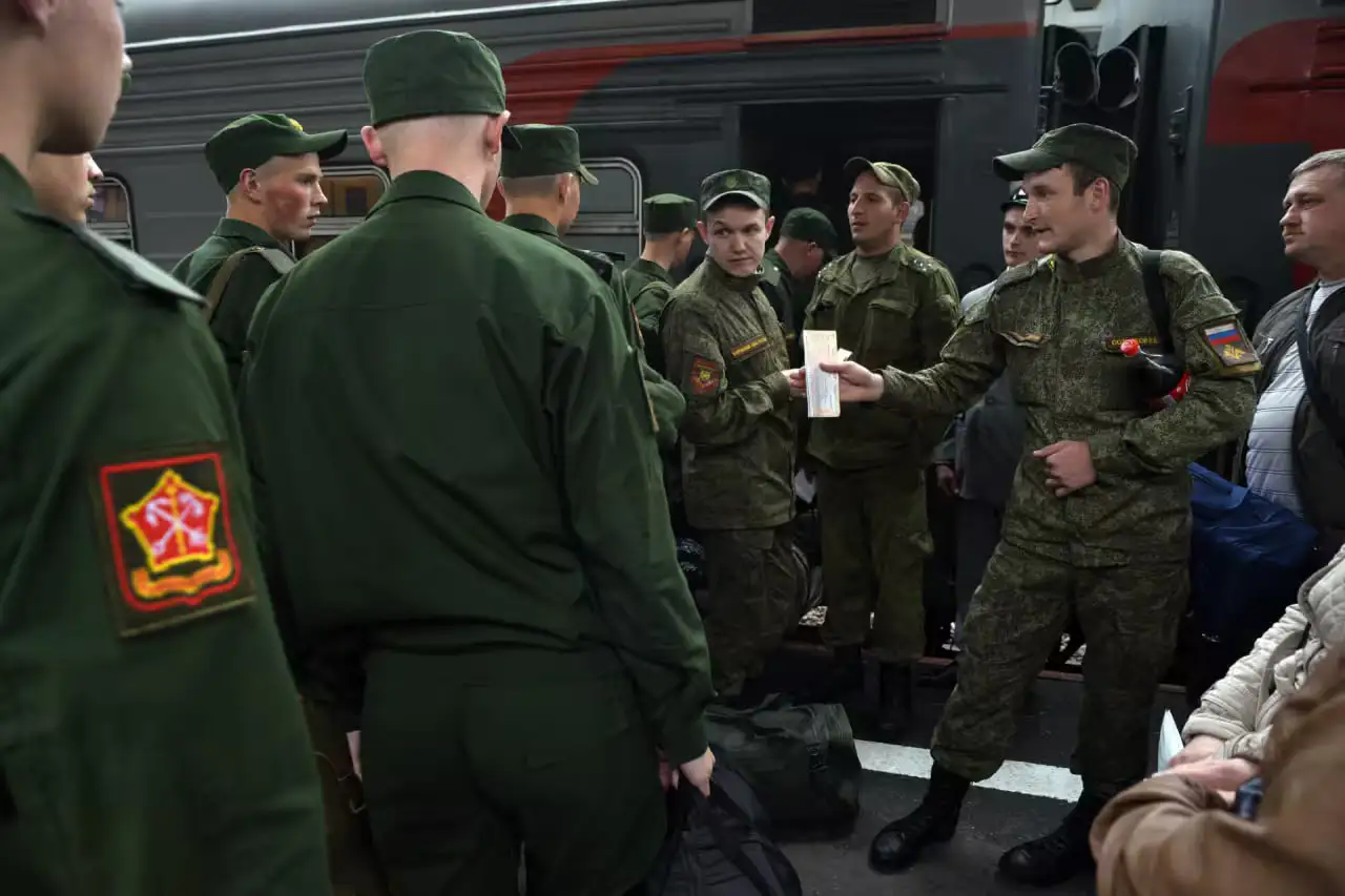 Putin 160 ming kishini armiyaga chaqirish to‘g‘risidagi farmonni imzoladi 