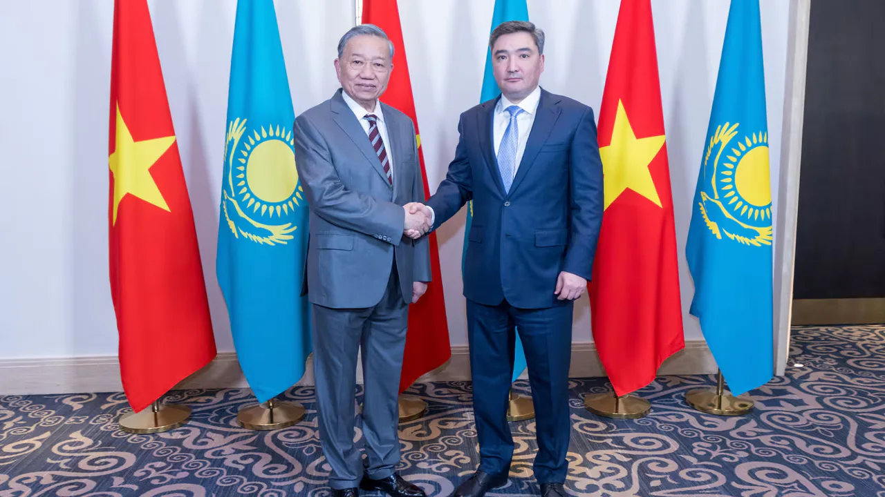 Kazakhstan to boost supplies to Vietnam across 35 sectors as trade target set at $2bn 