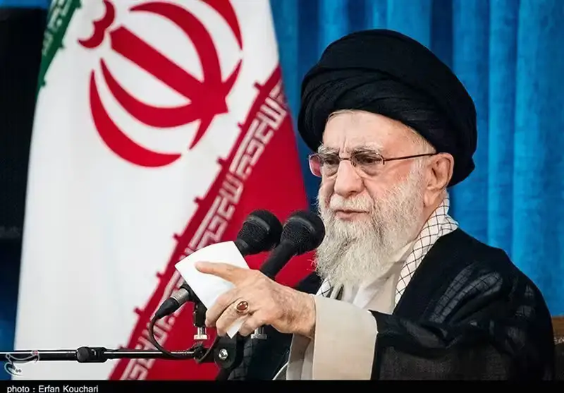 Eron oliy rahbari Isroilning zarbalarini urush e’loni deb atadi