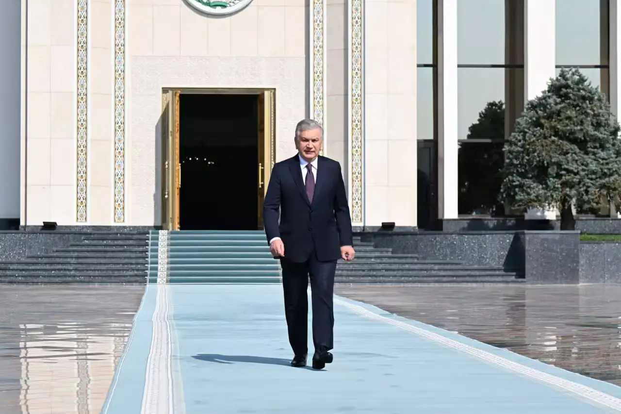 Шавкат Мирзиёев отбыл в Астану