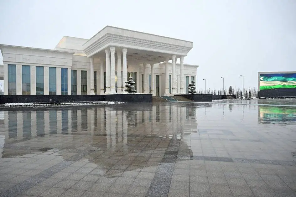 Шавкат Мирзиеёв отбыл в Японию