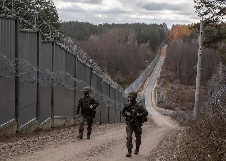 Polsha Rossiya chegarasi yaqinida dronlarga qarshi mudofaa tizimi qurmoqda