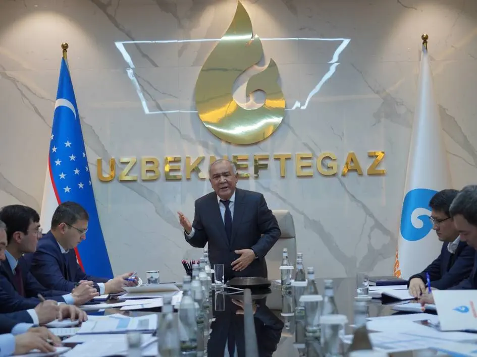 “O‘zbekneftgaz”ning yangi raisi 4 ta neft bazasi rahbarlarini ishdan oldi