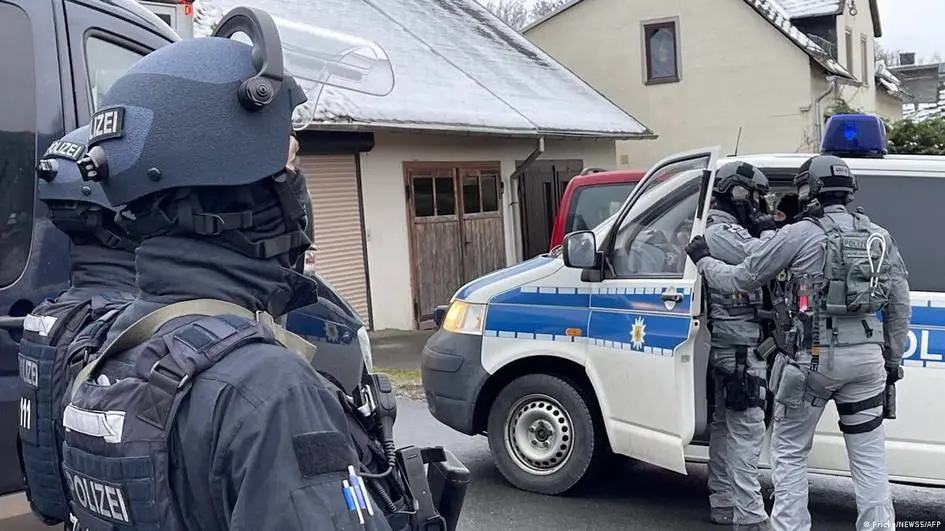 Germaniya Rossiya harbiy korxonalariga mahsulot yetkazib berishda gumonlangan 5 kishini hibsga oldi
