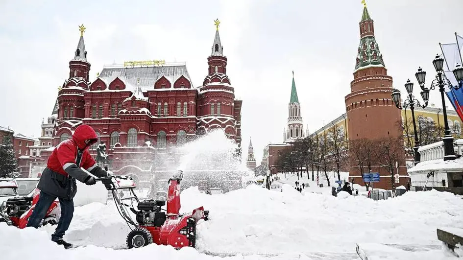 Россия пойтахтида қор қалинлиги 72 йиллик рекордни янгилади