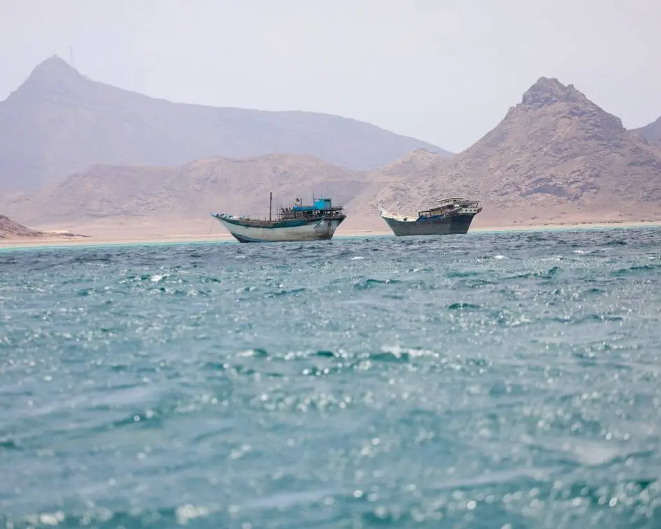 Husiylar kemalarni Saudiya portlaridan foydalanmaslik haqida ogohlantirib, hujum qilish bilan tahdid qildi