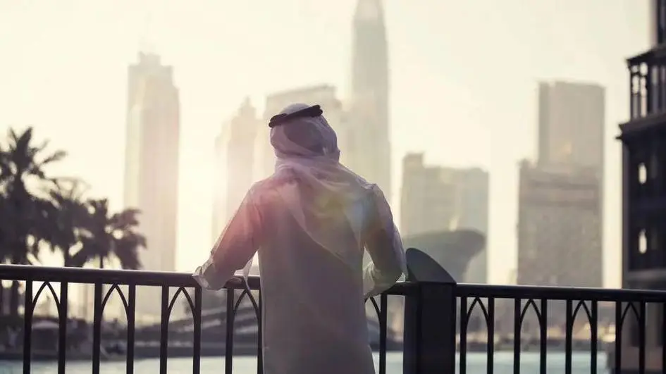 Saudiya shahzodasi Londondagi mehmonxonada oʻlik holda topildi