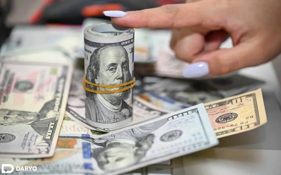 Dollar kursi uch kun ko‘tarilishdan so‘ng pastladi