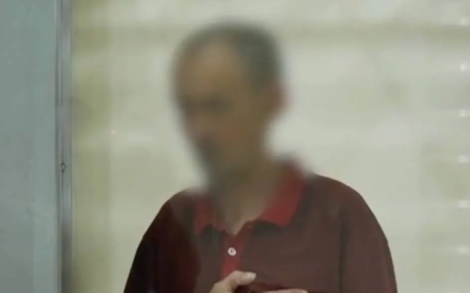 Navoiyda niqob taqib, xonadonga pichoq bilan bostirib kirgan erkak 15 yilga qamaldi