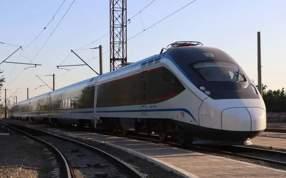 Xiva—Buxoro yo‘nalishida yangi elektropoyezdlar qatnovi yo‘lga qo‘yiladi