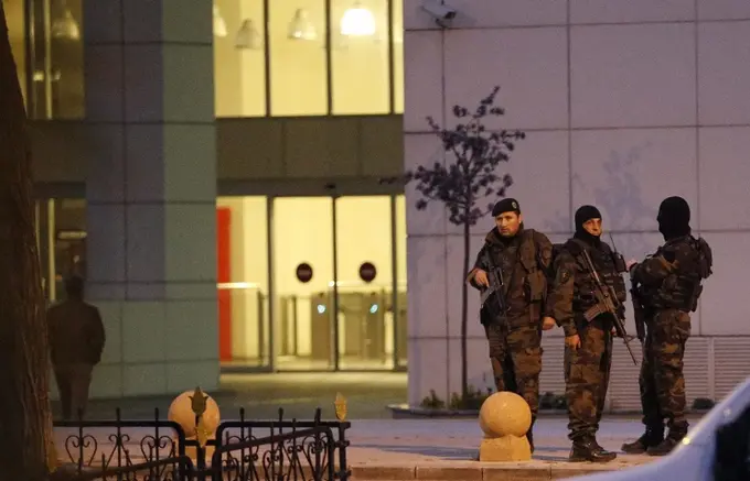 Туркия полицияси аксилтеррор операциялар чоғида 1,3 минг кишини қўлга олди