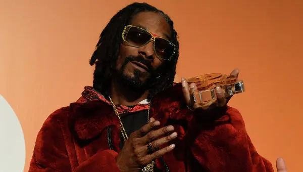 Италия божхонаси америкалик рэпер Snoop Dogg’нинг 200 минг доллар пулини мусодара қилди