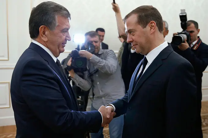 Шавкат Мирзиёев 5 апрель куни Дмитрий Медведев билан музокаралар олиб боради