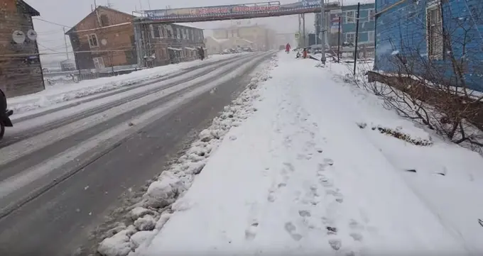 Аномалия: Россияда июнь ойида қор ёғди (фото ва видео)