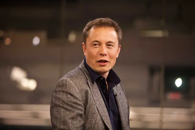 Ilon Mask milliardlarini yo‘qotishda davom etmoqda