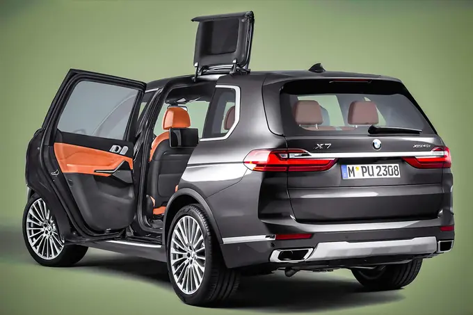BMW ўта ноодатий эшикларни патентлади. Улар бир вақтнинг ўзида кўтарилади ва силжийди