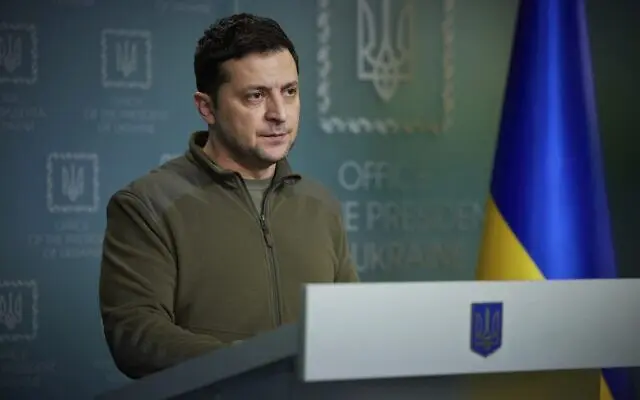 «Россия одамларни очликдан ўлдирмоқчи» — Зеленский