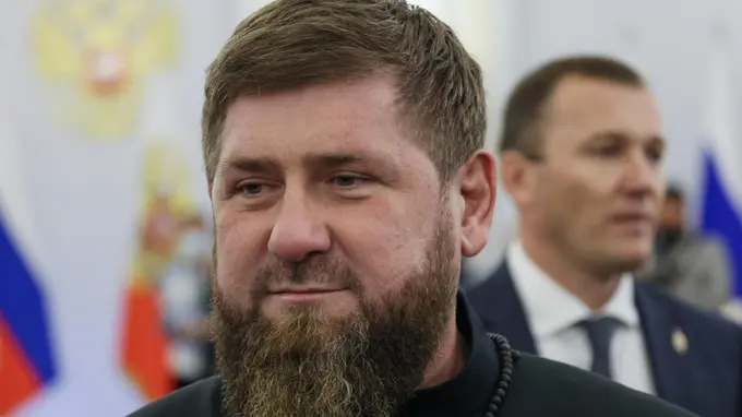 Ukrainian expert presumes that Ramzan Kadyrov has been poisoned by FSS and sent to Germany for treatment