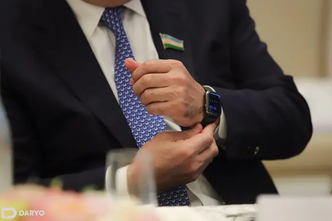 New regulation allows Uzbek officials to receive “gifts” unless it is more than $110