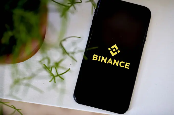 Binance dasturiy ta’minotdagi muammolar sabab savdolarni bir necha soatga to‘xtatdi