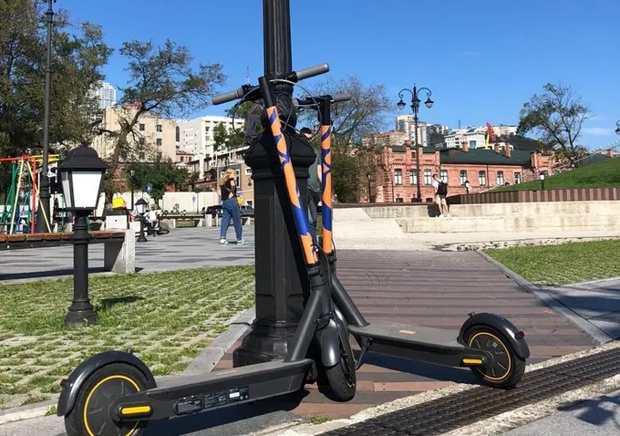 Means of reducing traffic: advantages and disadvantages of renting e-scooters in Uzbekistan analyzed