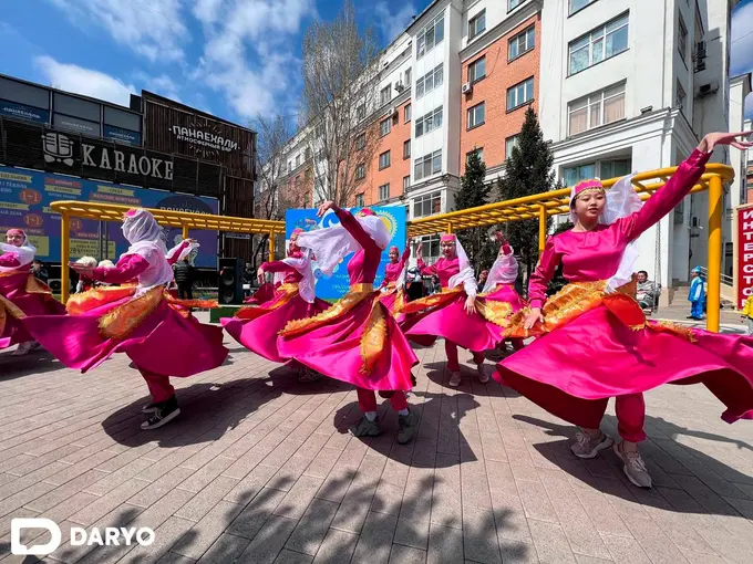 Праздник единства народа отмечают в Казахстане