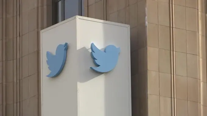 Twitter implements temporary reading limits to combat data scraping, Musk says