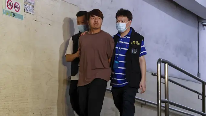 Hong Kong National Security Police arrest four individuals for allegedly supporting overseas dissidents and advocating independence