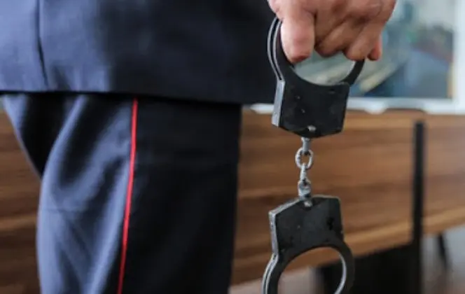 Родственника генпрокурора в Кыргызстане отпустили под домашний арест 