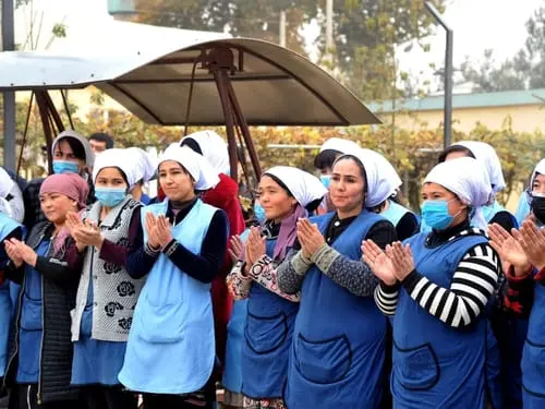 Unveiling gender bias: WB study on labor market influence
