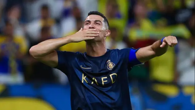 Ronaldo sets World Record for goals