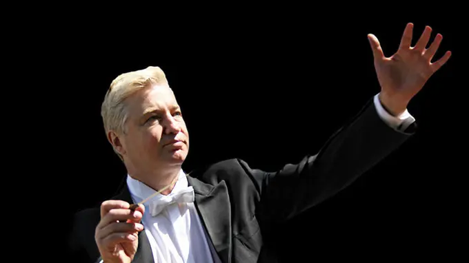 Spanish conductor Yuri Chuguev to enchant Bishkek with "Malaga Suite" performance