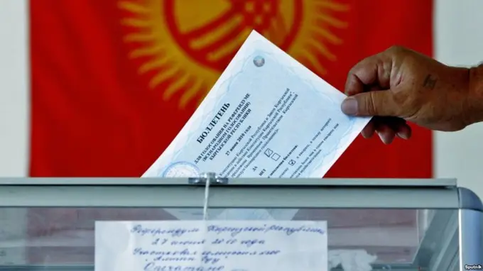  В Кыргызстане могут обязать граждан участвовать в выборах - предложение депутатов