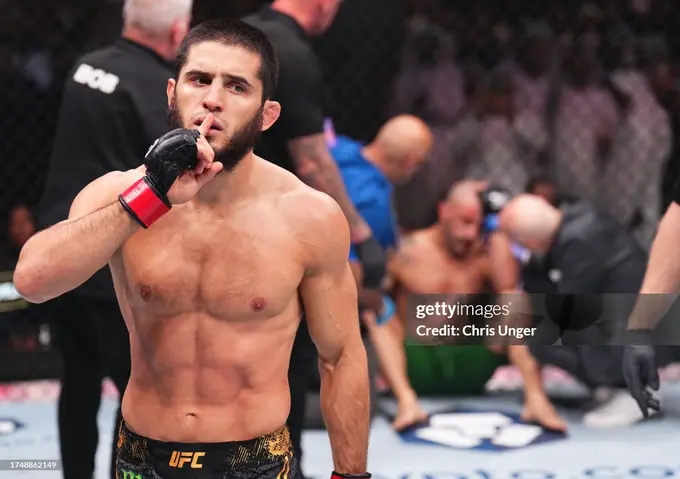 Ислом Махачев UFC 299 да Оливейра ёки Гетжига қарши жанг қилиши мумкин 