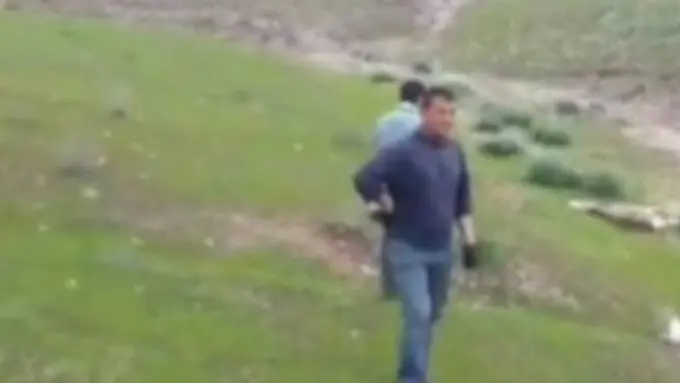 Surxondaryoda fuqarolarning eshak so‘ygani aytilgan video tarqaldi. Mas’ullar video eski ekanini bildirdi