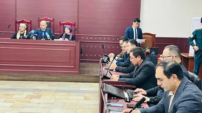 “Док-1 Макс” судида учинчи маротаба ҳиндистонлик судланувчига қўлланилган қамоқ эҳтиёт чорасини ўзгартириш сўралди
