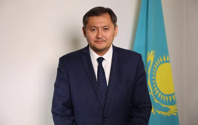 Kazakh language classes to be added to Oxford's curriculum 
