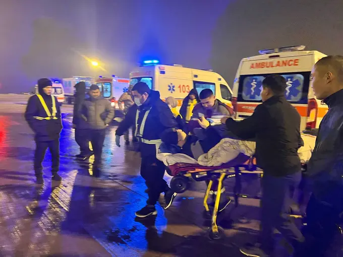 Five patients from Kyrgyzstan depart to Turkey for treatment on president's plane 