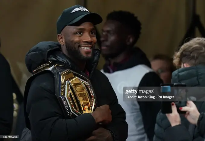 Чимаев, Раҳмонов ва Махачев UFC 300 да Эдвардс билан жанг қилишдан бош тортган