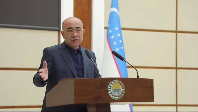 “Регистонга қуролланган қўриқчилари билан бормоқчи эди” — Зоир Мирзаев афғон вазирининг Самарқандга ташрифи ҳақида 