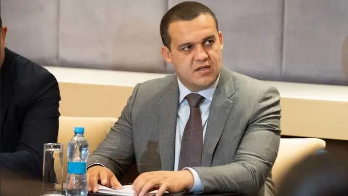 IBA президенти Умар Кремлёв Ўзбекистонга ташриф буюрди 